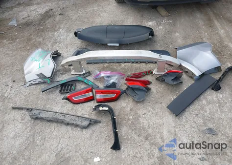 2014 Jeep Cherokee Sport z USA, uszkodzony, nr VIN 1C4PJMAB4EW233404